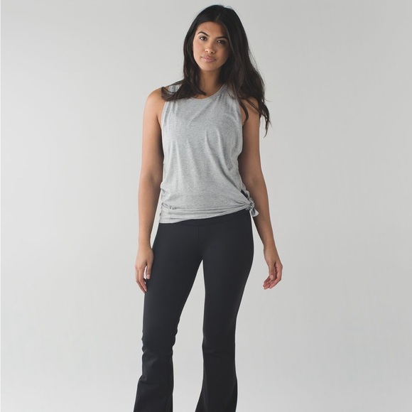 Lululemon Tie & Go Tank - Picture 1 of 9